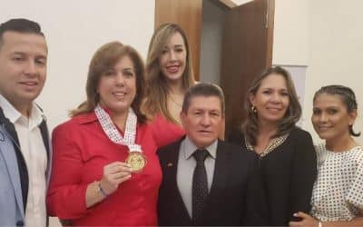 CLARA LUZ ROLDÁN, CONDECORÉE COMME LA GRANDE DAME DES SPORTS PANAMÉRICAINS