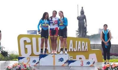 MEXICANA MARTÍNEZ ET COLOMBIANO HOYOS GAGNANT DU CYCLISME PANAMÉRICAIN