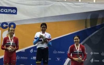 MARIANIS SALAZAR LA REINE DE LA VITESSE SUR LA PISTE PANAMÉRICAINE