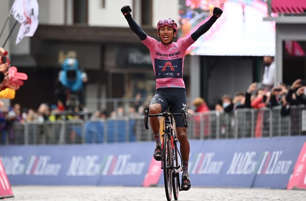 Egan Bernal, owner of the queen stage and still in pink at the Giro d’Italia