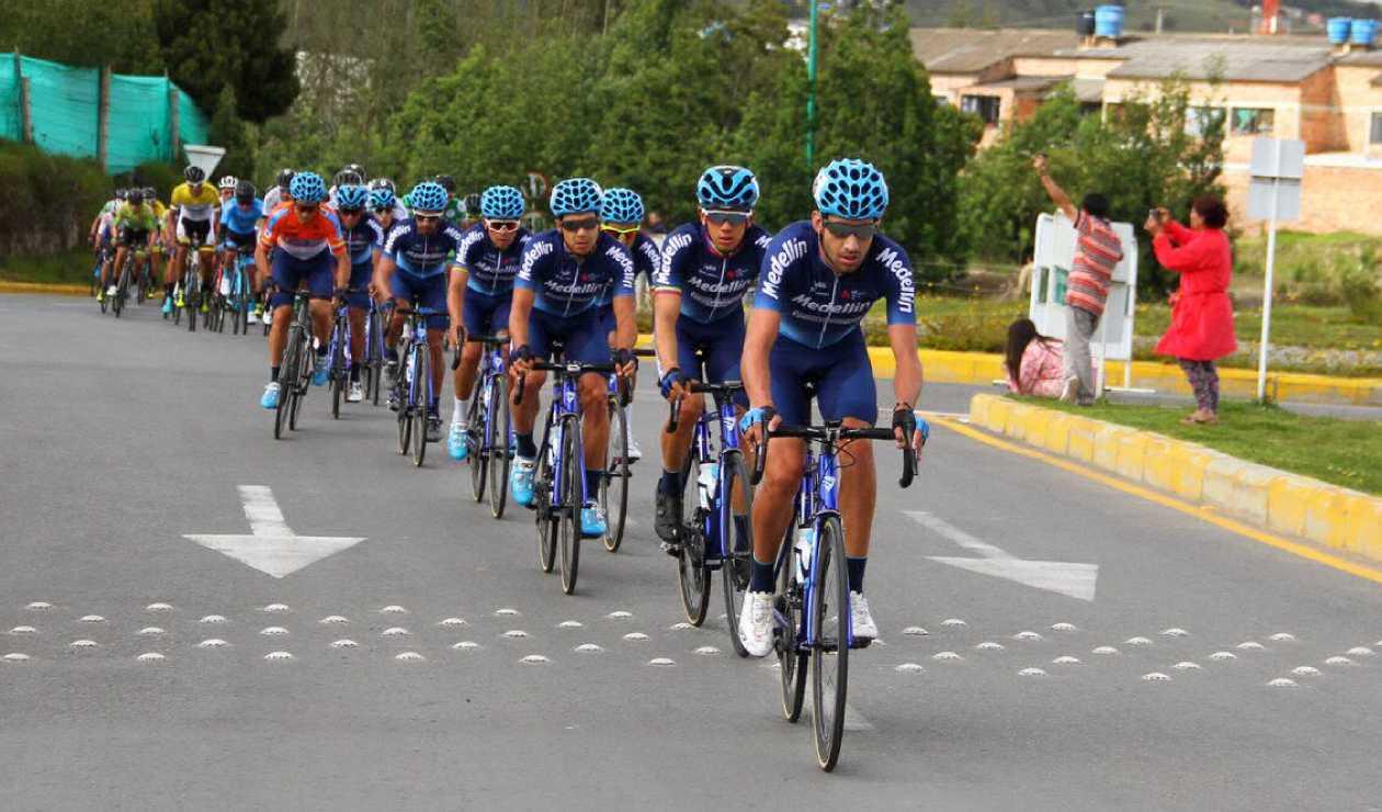 Team Medellin, tercero en la general por equipos.