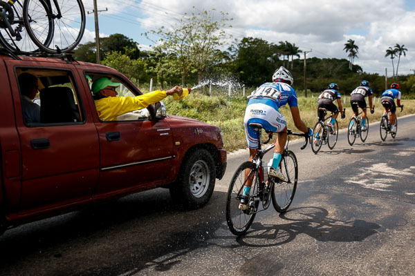 Ciclistas cubanos por boletos a Juegos Panamericanos Júnior