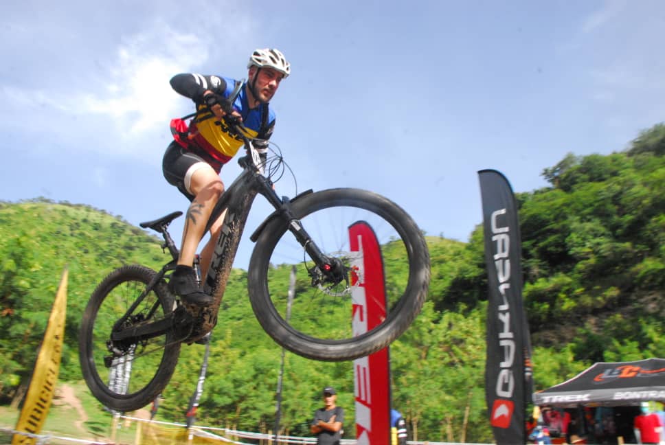 Yngrid Porras y Yonathan Mejia monarcas en el Campeonato Nacional Venezolano de MTB