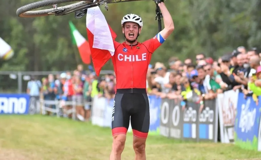 Vidaurre is champion of the world and also of the Junior Pan American Games!
