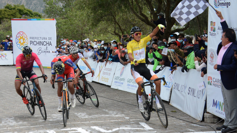 Steven Haro es el campeón de la Vuelta al Ecuador 2021