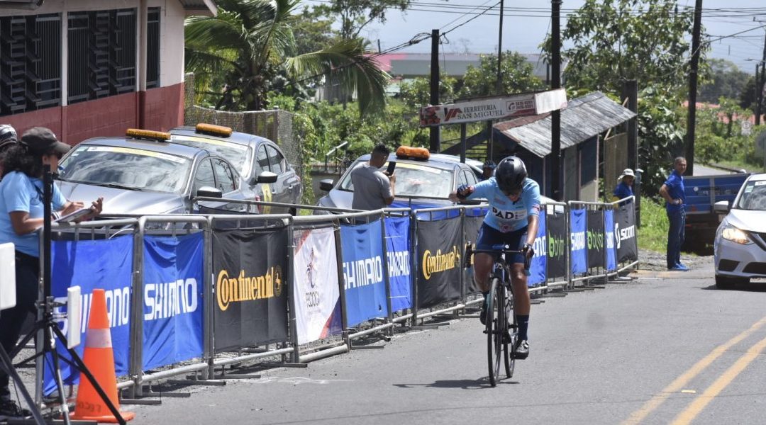 Calor, altura y revolución guatemalteca en tercera etapa de la Vuelta a Costa Rica