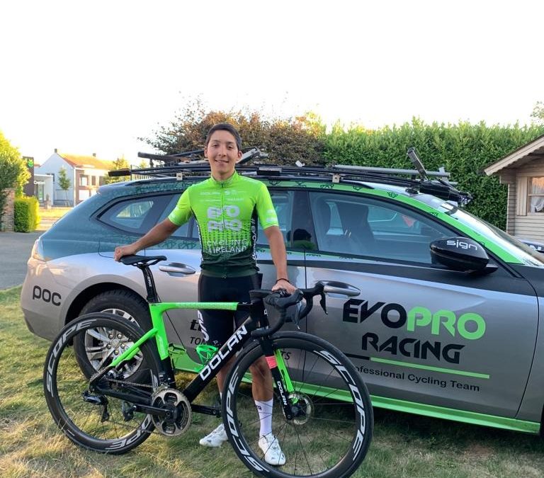 Ciclista mexicano César Macías se incorpora al Evo Pro Racing