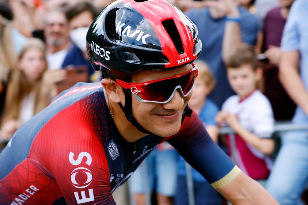 Carapaz se cae, pero se despide de tierra holandesa en el octavo lugar de la Vuelta a España 2022