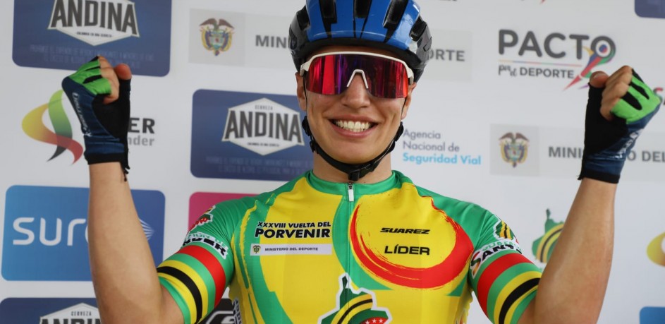 Jaider Muñoz y Camila Atahualpa, campeones de la Vuelta del Porvenir y el Tour Femenino