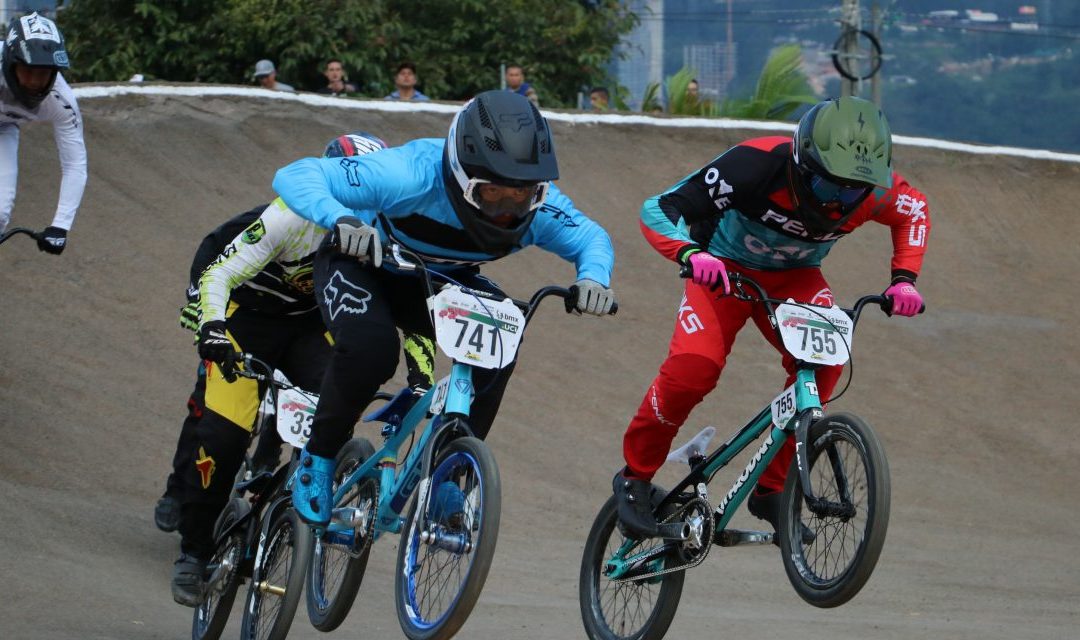 BMX says goodbye to 2022 in America with the International Championship of Lights