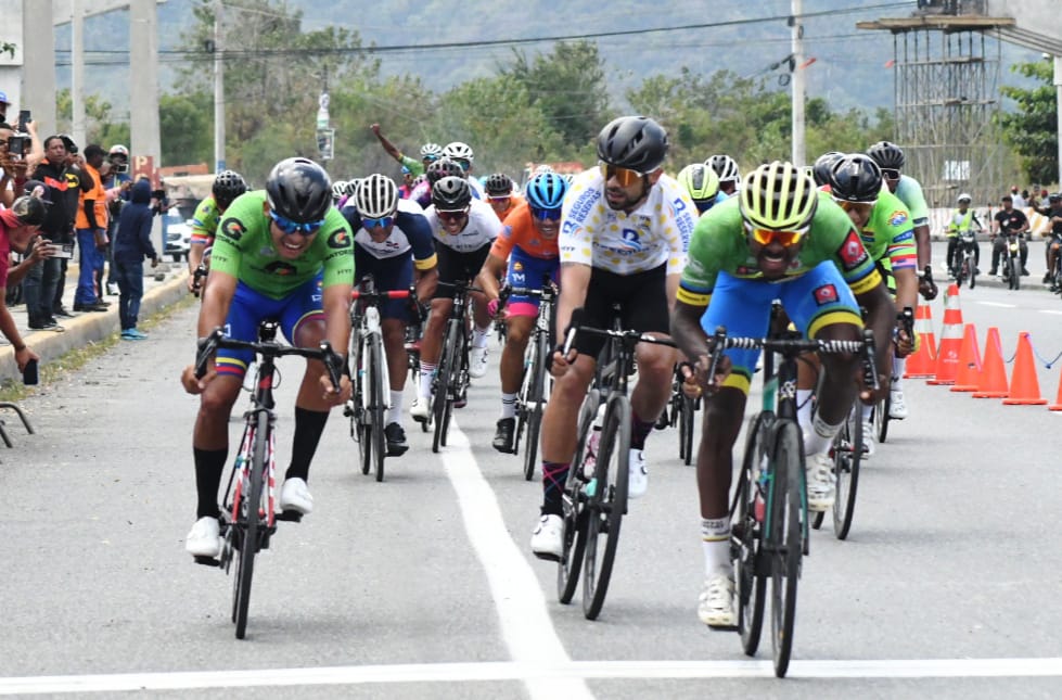 Guadalupeño was the protagonist in the third day of the Independence Cycling Tour