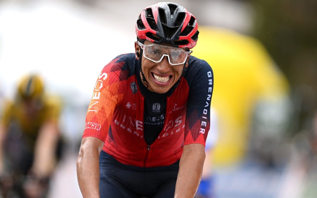 Caída de Egan Bernal no le impide seguir corriendo en la Vuelta a Hungría