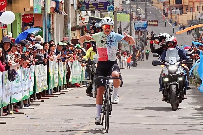 Javier Jamaica dominated the Chapín Grand Prix in the UCI 1.1 category