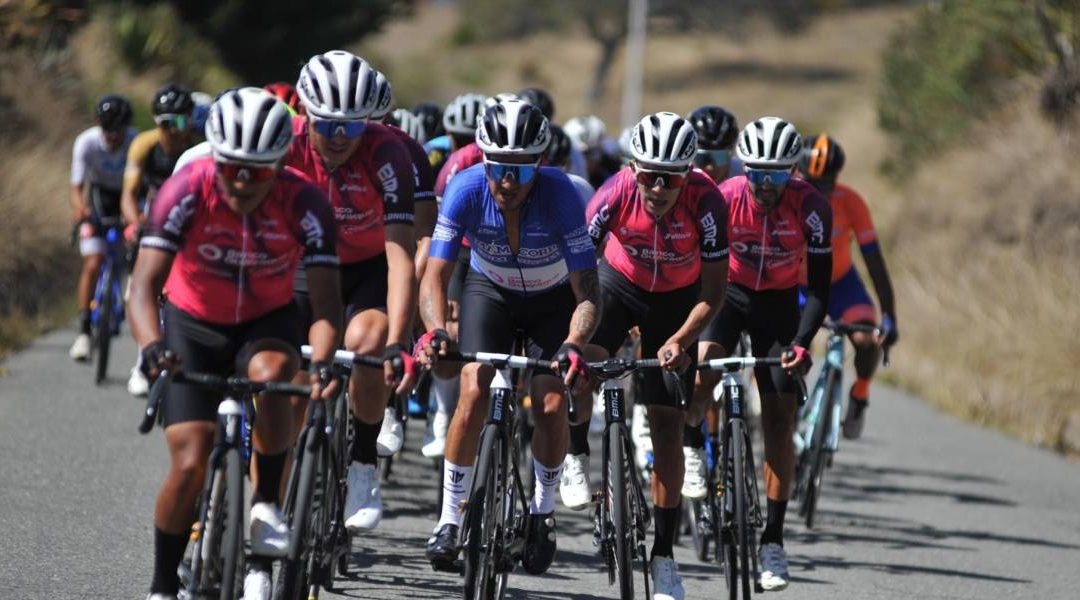 Chalapud pasó a comandar la Vuelta a Ecuador tras triunfar en segunda etapa