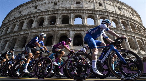 Presentado Giro de Italia 2024: reacciones y etapas