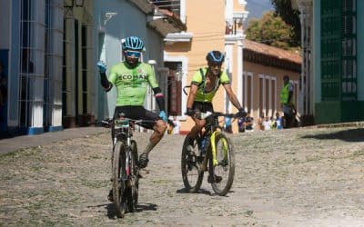 Ángel Luis Pupo y Olga Echenique, campeones del III Challenger Escambray de Mountain Bike