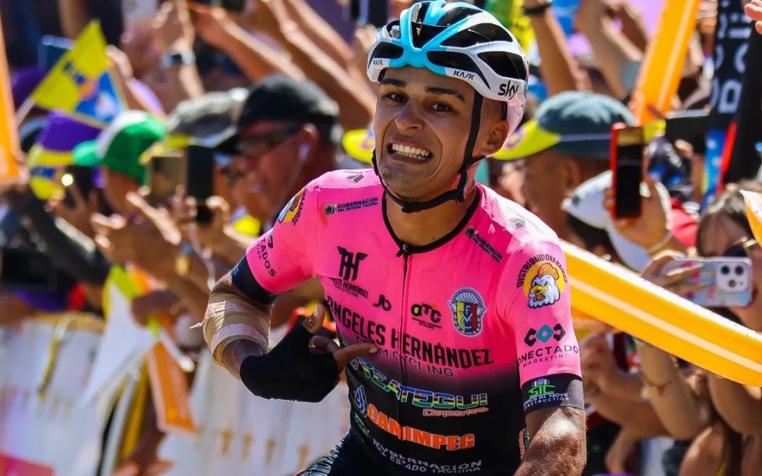 Venezolano Luis Mora gana la séptima y penúltima etapa de la Vuelta al Táchira
