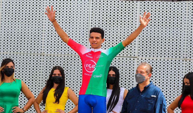 El panameño Franklin Archibold es el nuevo líder de la Vuelta a Chiriquí