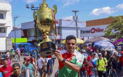 Franklin Archibold hace historia en la Vuelta a Chiriquí