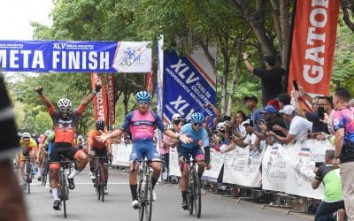 Luis Gómez domina segunda etapa Vuelta Independencia; Hernán sigue líder