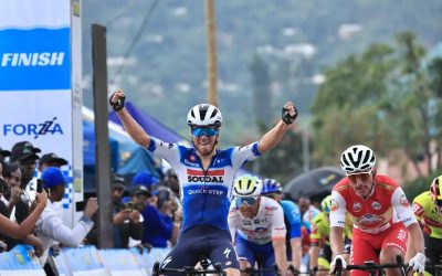 William Junior Lecerf wins the duel to Jhonatan Restrepo in the fourth stage of the Tour of Rwanda