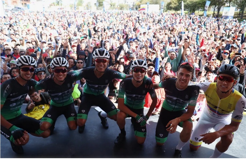 The GW Erco Shimano at the top as the best team in America