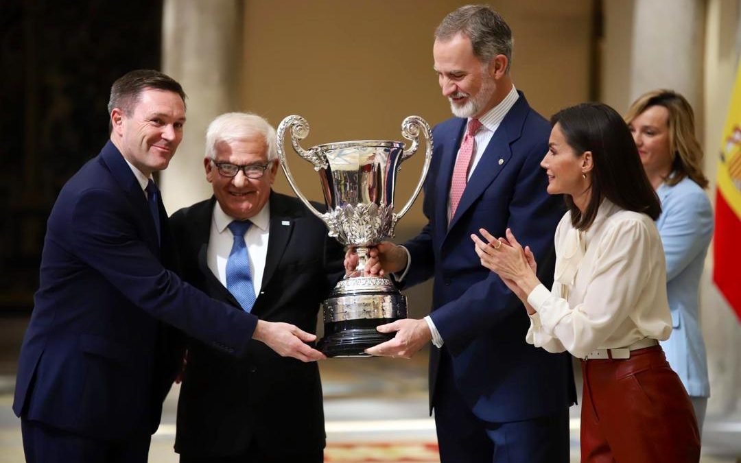 Entregan los Reyes de España Trofeo Comunidad Iberoamericana a la COPACI