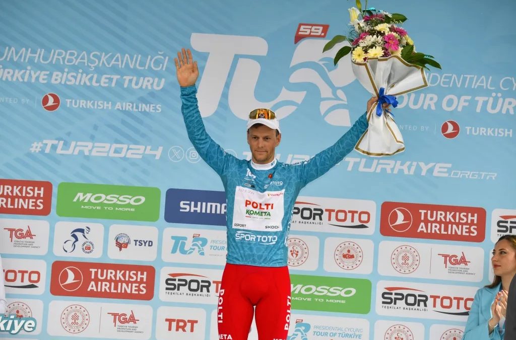 Giovanni Lonardi se adjudica la tercera etapa y es el nuevo líder del Tour de Turquía