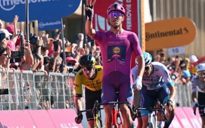 Jonathan Milan consigue su tercera victoria en el Giro de Italia
