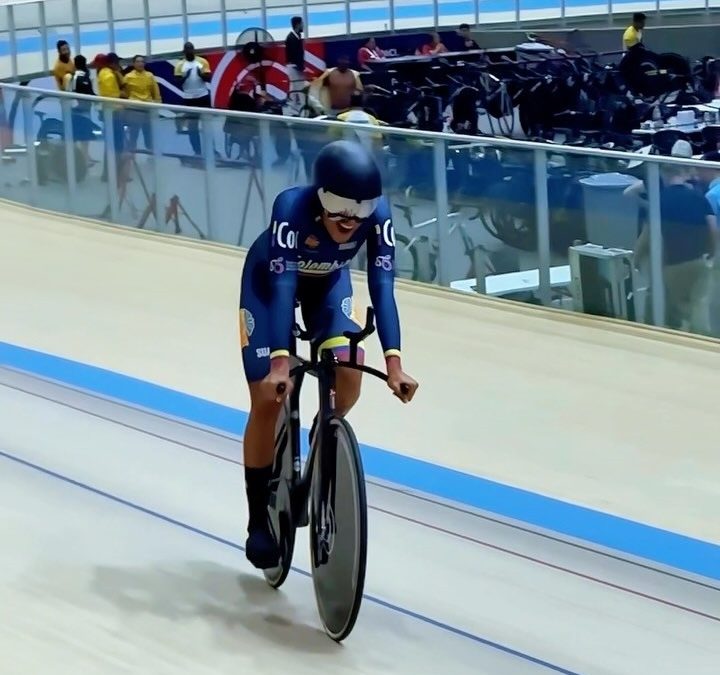 Peter Moore and Stefany Cuadrado, the best of the fourth day at Pan American Track Championships