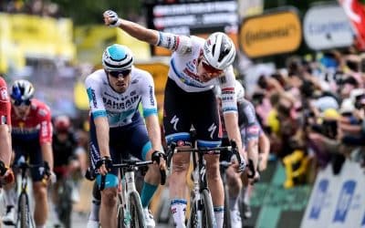 Tim Merlier se impone en accidentada etapa del Tour de Francia