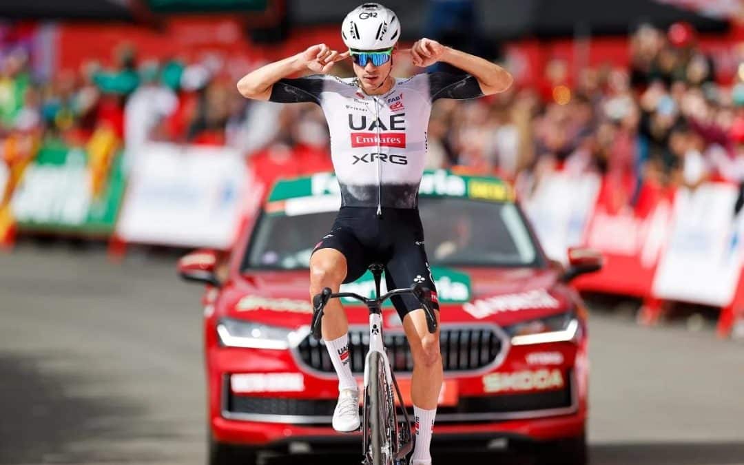 Vuelta a España 2025: Juan Ayuso sale victorioso en Cerler