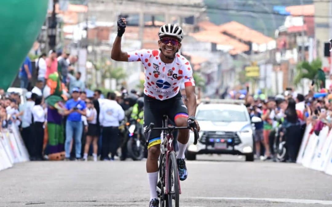 Vuelta al Táchira: Anderson Paredes domina la batalla de escaladores