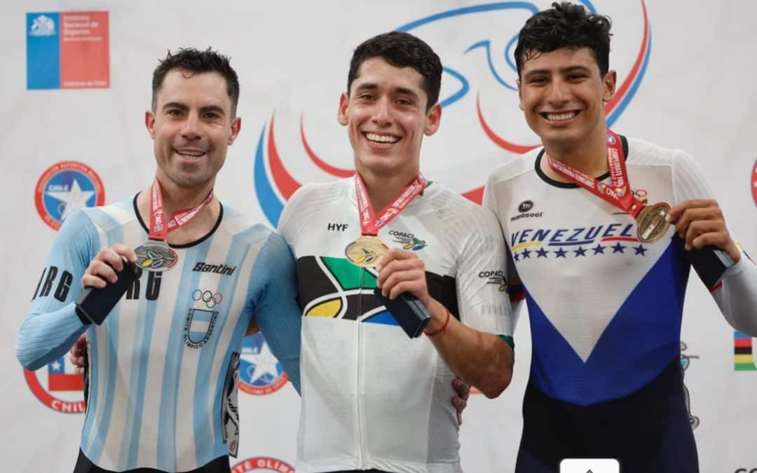 México suma tres títulos en el Velódromo Peñalolen