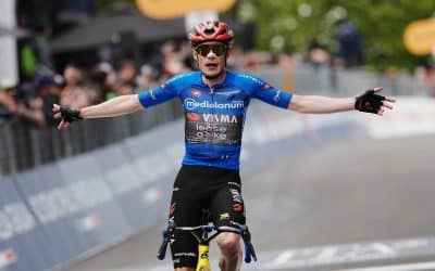 Jonas Vingegaard le daña la fiesta a la fuga en la novena etapa del Giro